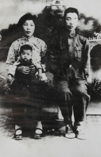 1958쏩cϣŮAӰYψD