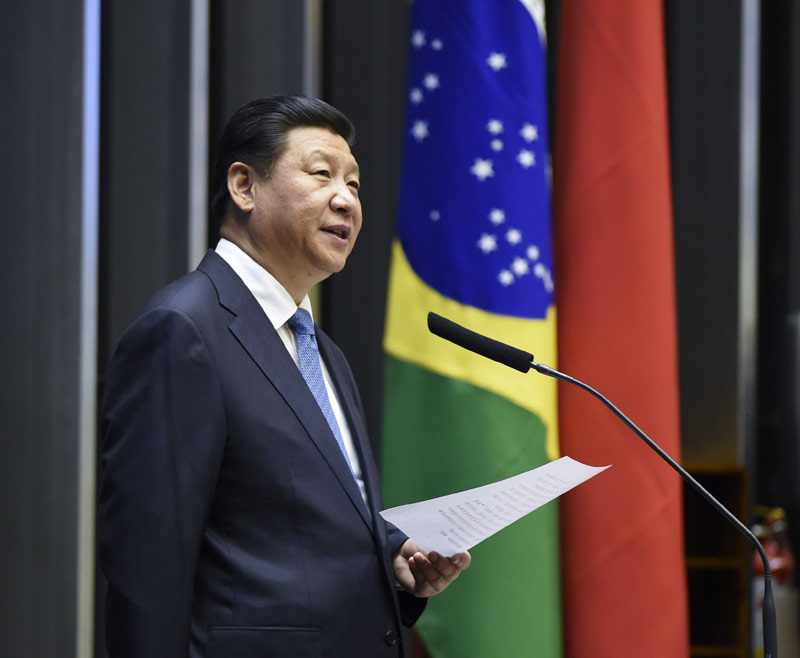 7月16日，國家主席習近平在巴西國會發表《弘揚傳統友好共譜合作新篇》的演講。 新華社記者 李學仁 攝