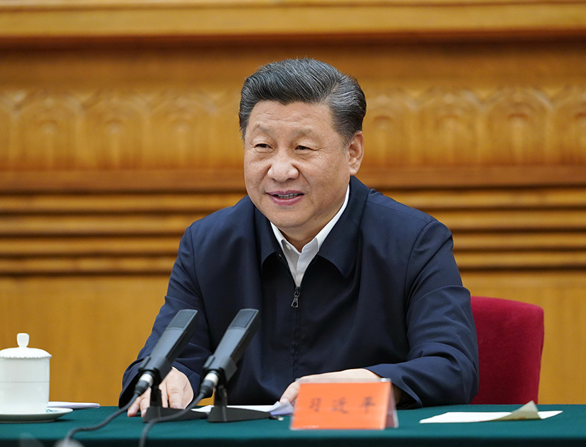 7月21日，中共中央總書記、國家主席、中央軍委主席習(xí)近平在京主持召開企業(yè)家座談會並發(fā)表重要講話。 新華社記者 岳月偉 攝