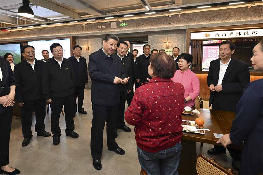 學(xué)習(xí)·故事丨小小食堂，深深牽掛